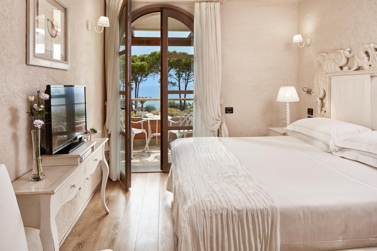 La Villa Del Re - Adults Only - Small Luxury Hotels Of The World Castiadas Esterno foto