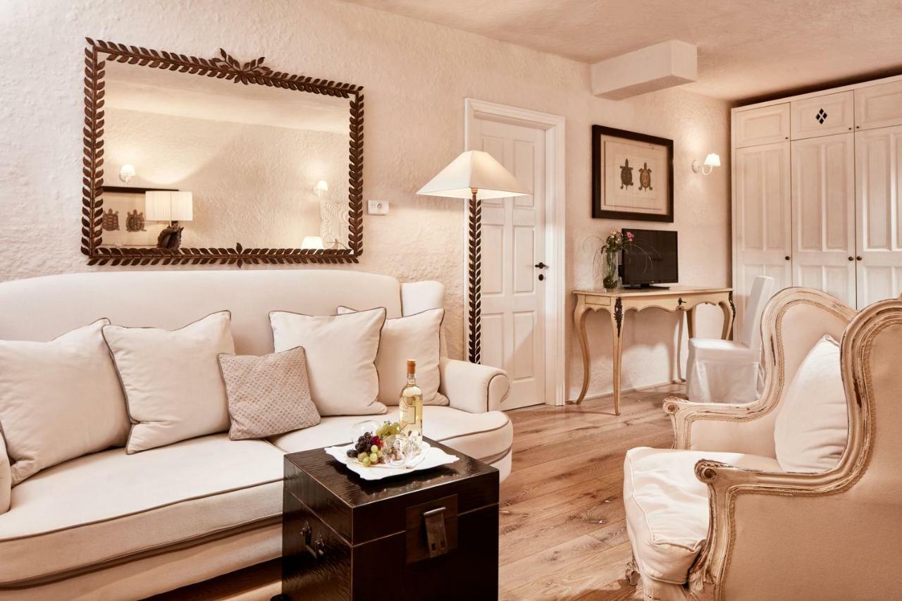 La Villa Del Re - Adults Only - Small Luxury Hotels Of The World Castiadas Esterno foto